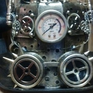 Steampunk top hat with lights